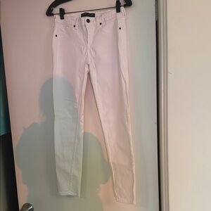 White Skinny Jeans Classic Style